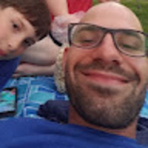 Meet your Posher, Clint